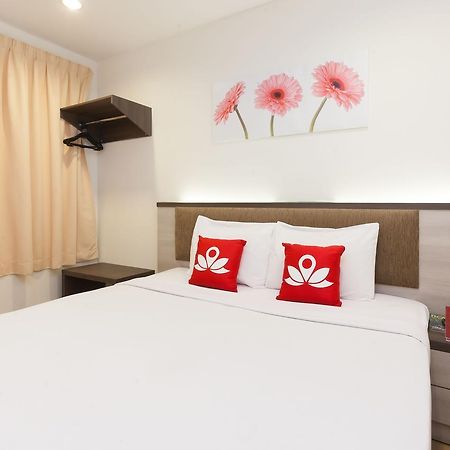 Zen Rooms Pertam Jaya Malacca Exterior foto