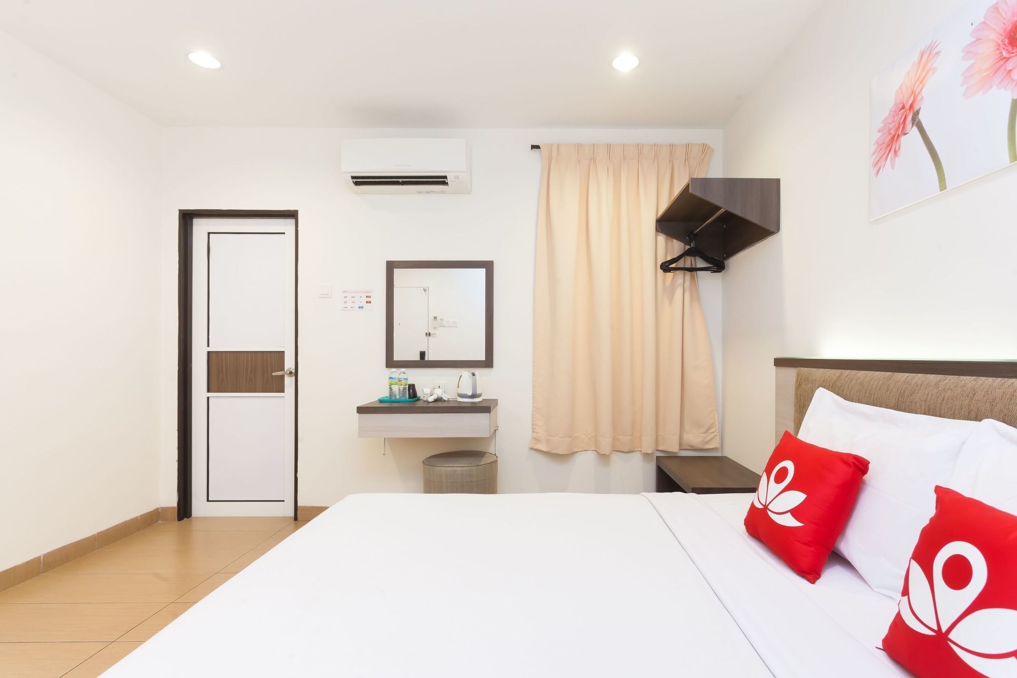 Zen Rooms Pertam Jaya Malacca Exterior foto